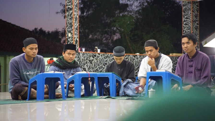 Menghafallah Setulus Do’a Zakariya ‘alaihissalam 1 taujih sabtu 01