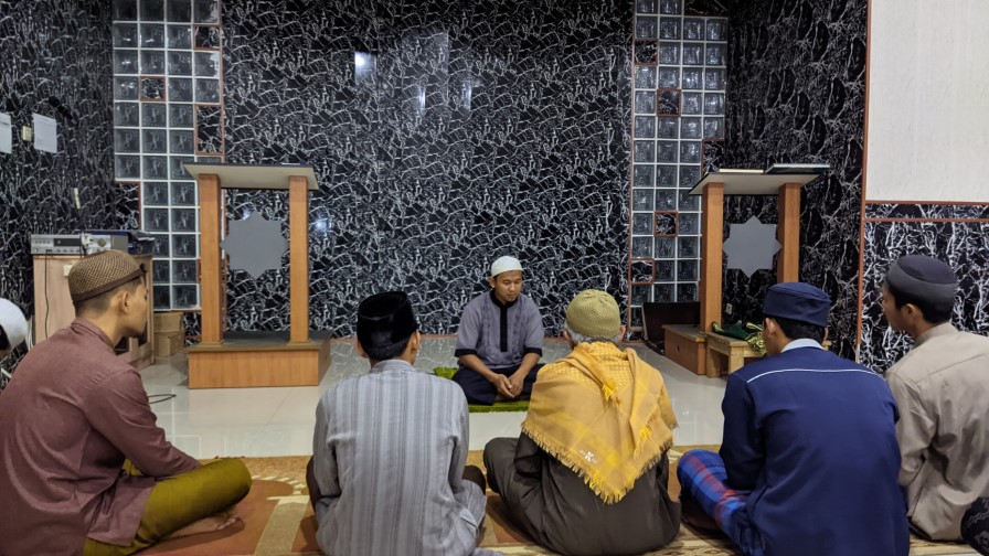 Kajian Subuh Bersama Ust. Anjar Firmansyah Al-Hafizh 1 Bersama Ust Anjar Firmansyah 2